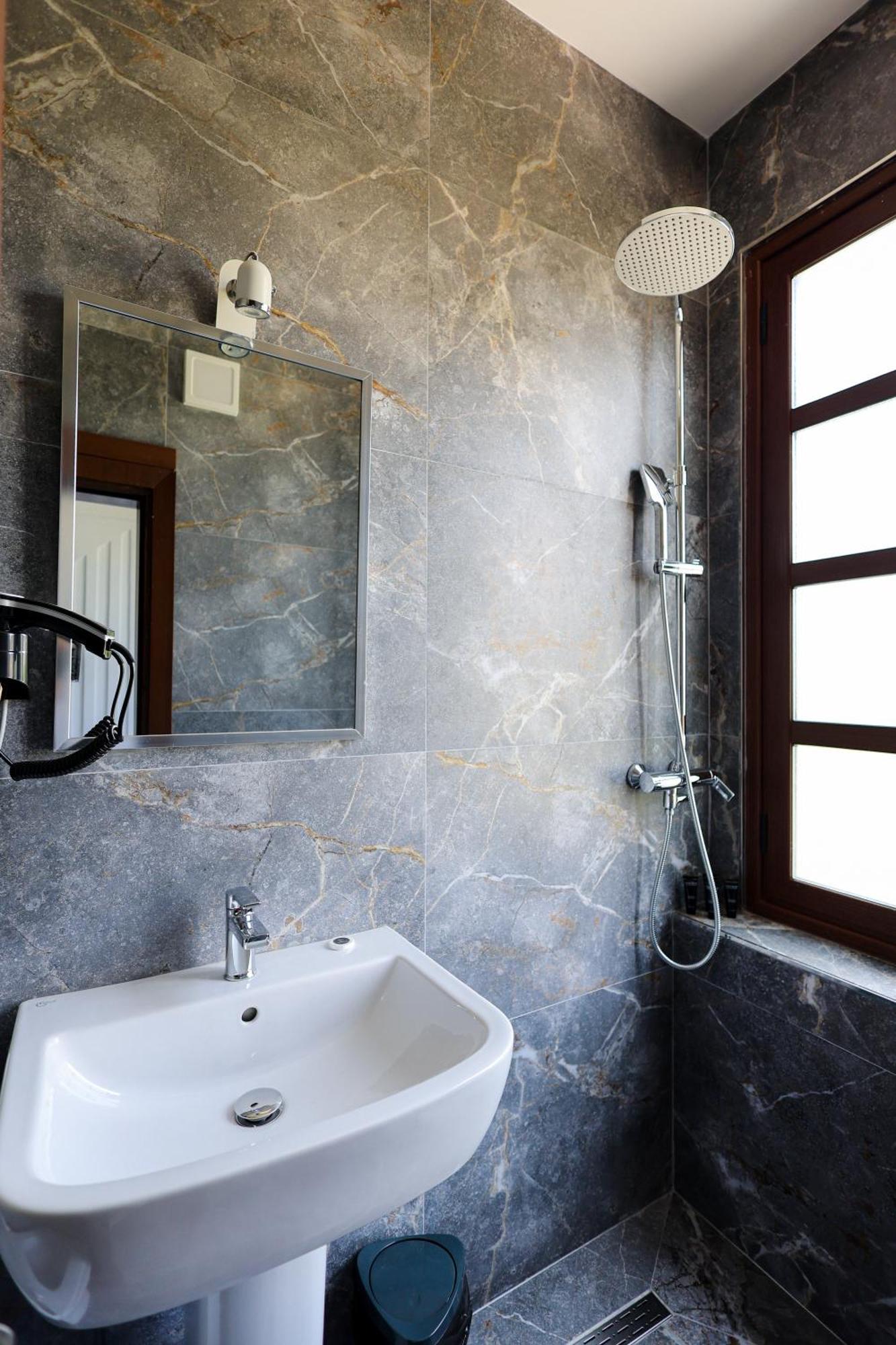 Ajka Hotel 3*
